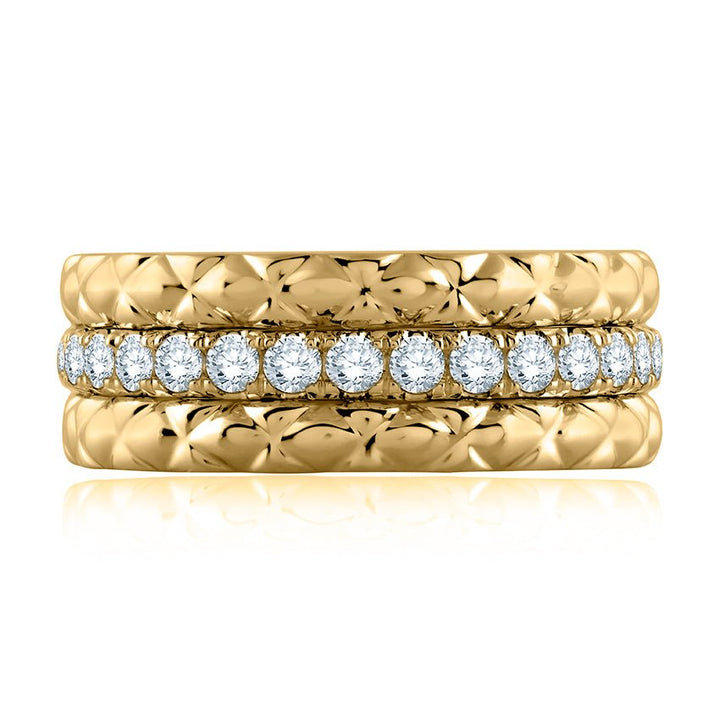 Quilts eternity ring with diamonds in the center - Oz's Jewelers by The Hickory Jewelry Company